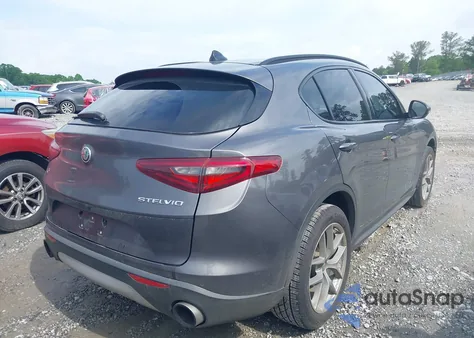 2018 Alfa Romeo Stelvio Ti Sport Awd из США, поврежденный, VIN ZASFAKNN3J7C15962